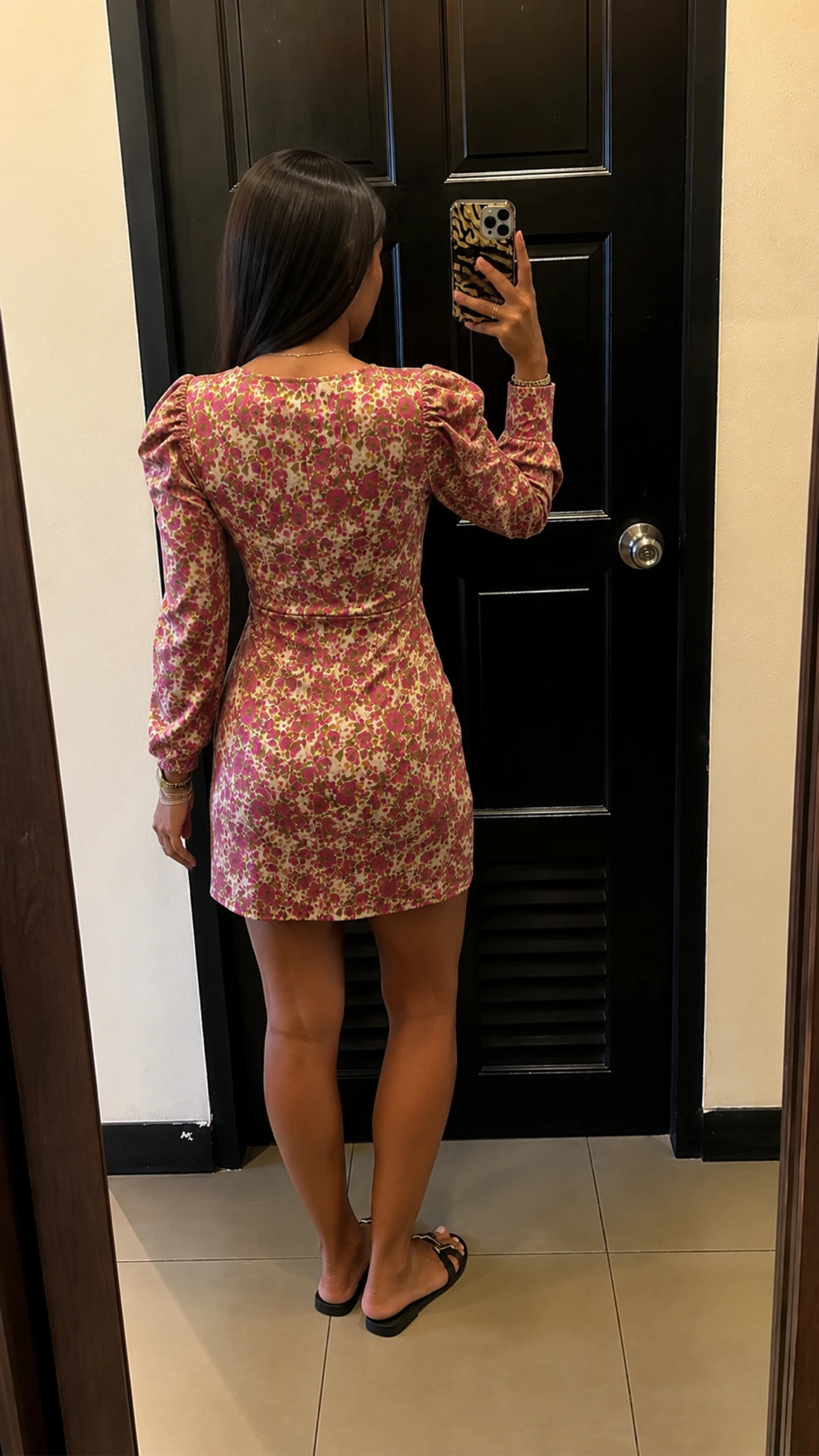 Vestido curto floral rosa – Mangas longas bufantes – Tamanho P – photo 2